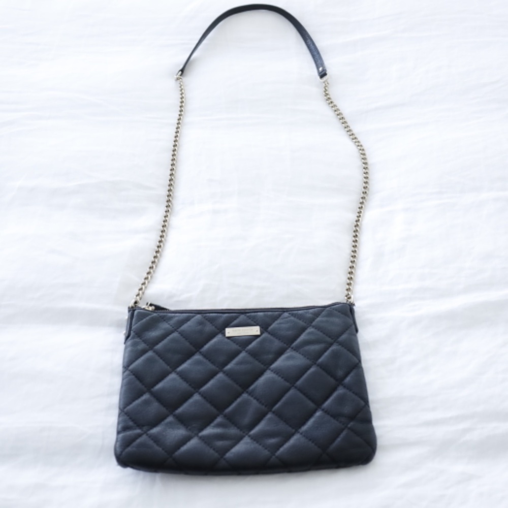 ⭐️HOST PICK x 2⭐️ Kate Spade Leather Purse - Picture 3 of 11